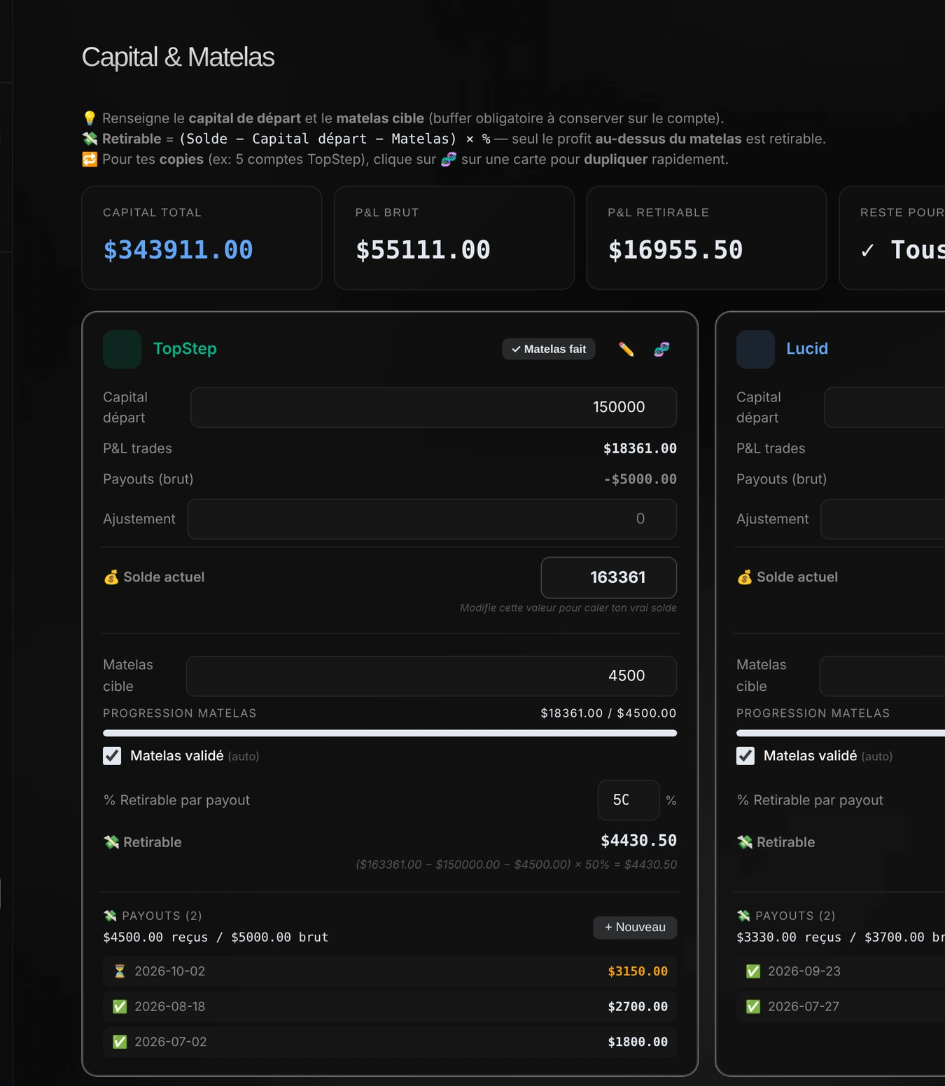 Page Capital et matelas avec une carte par compte.